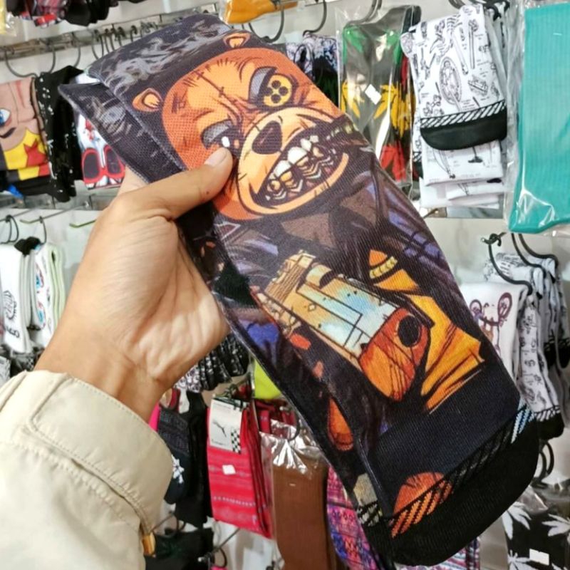 B33⚡KAOSKAKI FULL PRINTING PRIA PREMIUM KAOSKAKI OLD SCHOOL TELAPAK HITAM Kaos kaki distro kaos kaki basket kaos kaki full printing kaos kaki premium kaos kaki skate kaos kaki old school kaos kaki pria kaos kaki olahraga kaos kaki bola kaos kaki tribal