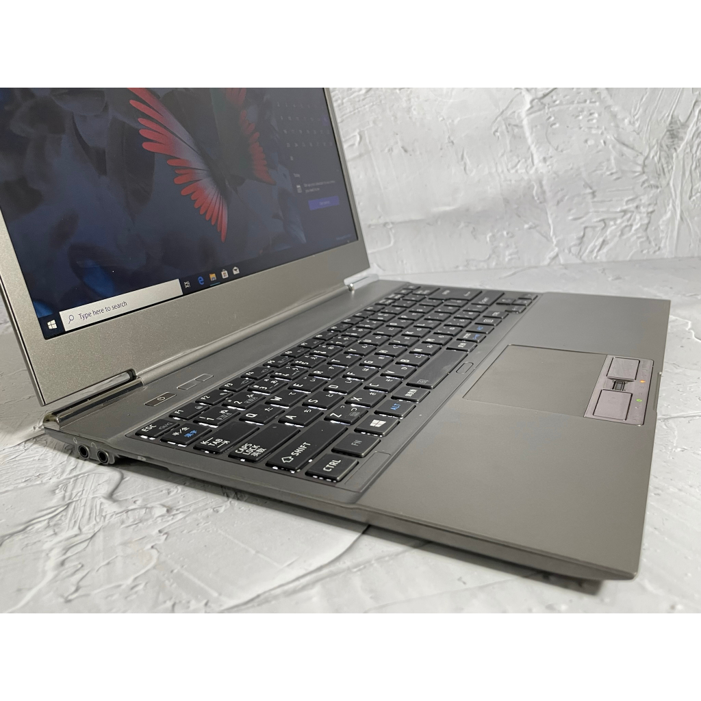 LAPTOP TOSHIBA DYNABOOK R632/ Z30A/ R63 CORE I5 SSD