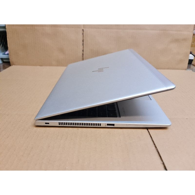 Laptop HP EliteBook 745 G5 Amd Ryzen 5 2500u Ram 32GB Ssd 512GB 14in ips Full HD Slim Silver Mulus Likenew