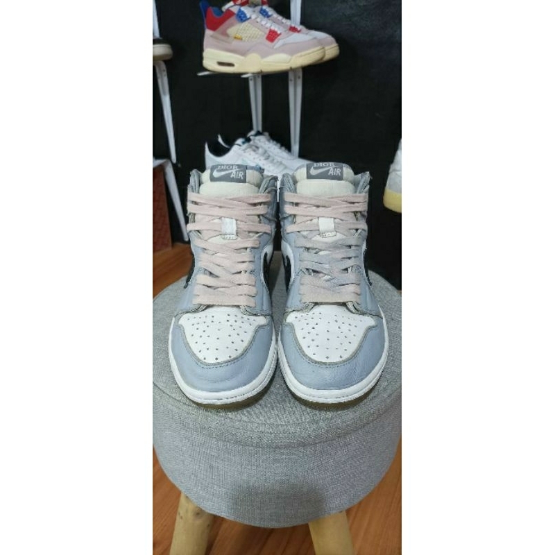 Nike Air Jordan 1 Retro High x Dior