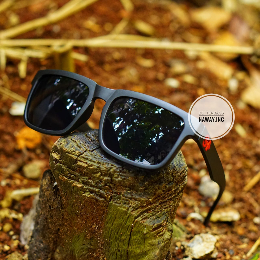 Kacamata Pria Lensa Mirror Iridium / Kaca Mata Hitam Retro Suglasses Trendi untuk outdoor siang hari anti radiasi UV 400 model korea