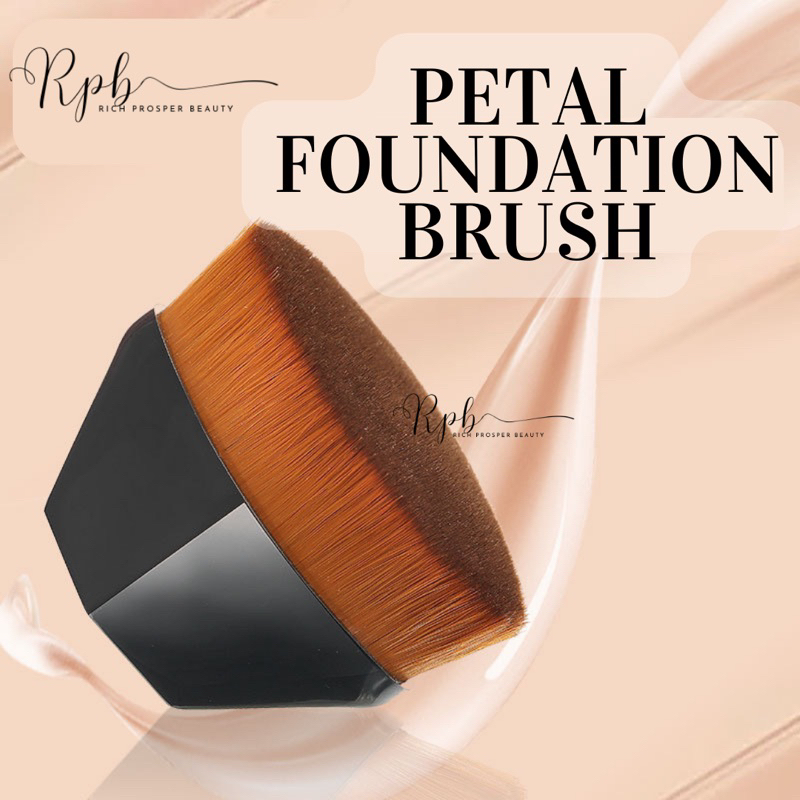 Petal-Shaped Foundation Brush -  Foundation Makeup Brush - Soft and Dense Foundation Brush Petals