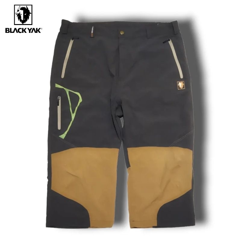 celana pendek blackyak