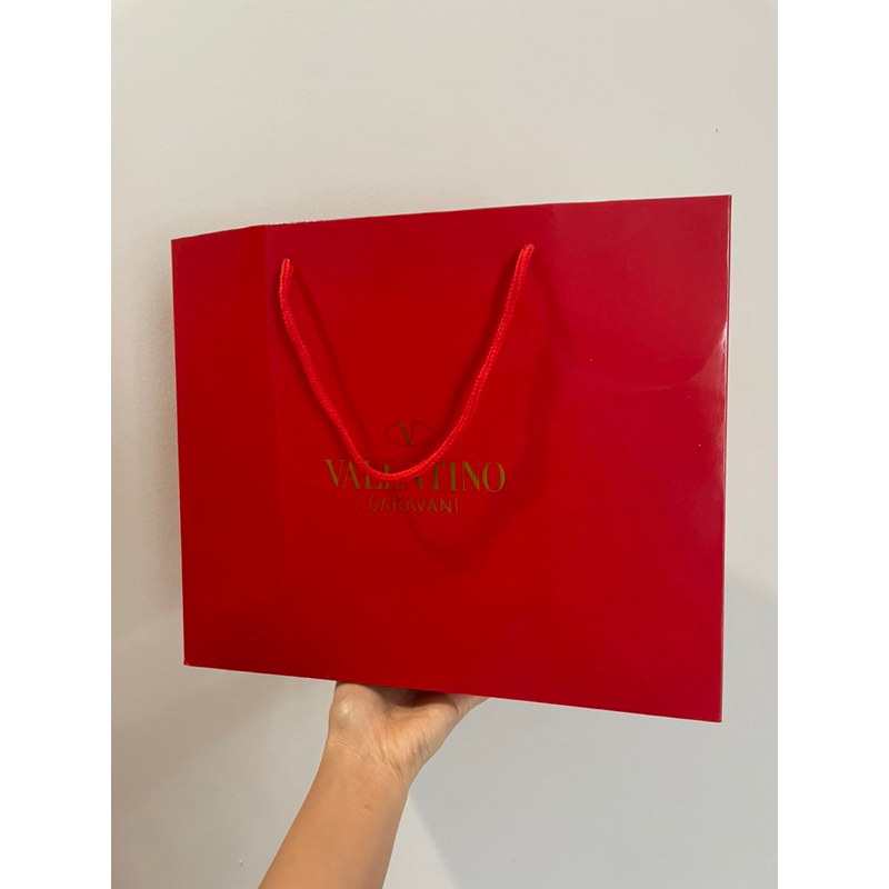 

Paper Bag Valentino