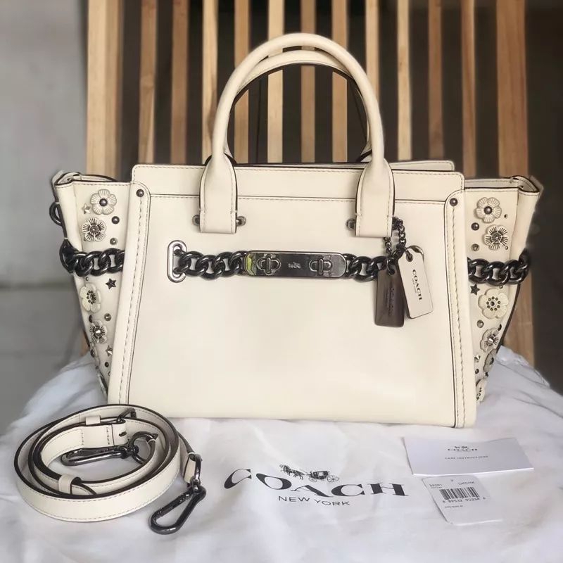 coach swagger tea rose preloved