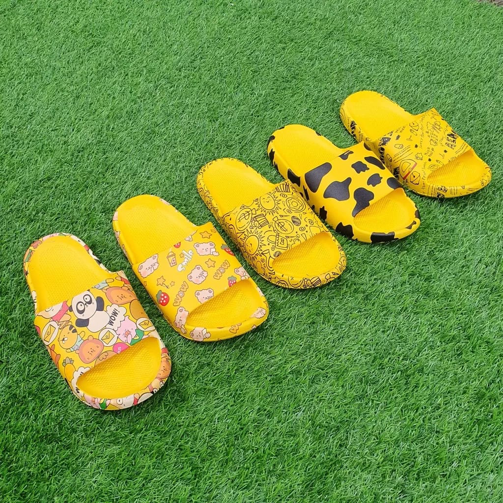 WJ1555 Sandal Slop Motif Lucu &amp; Imut / Sandal Fashion Wanita