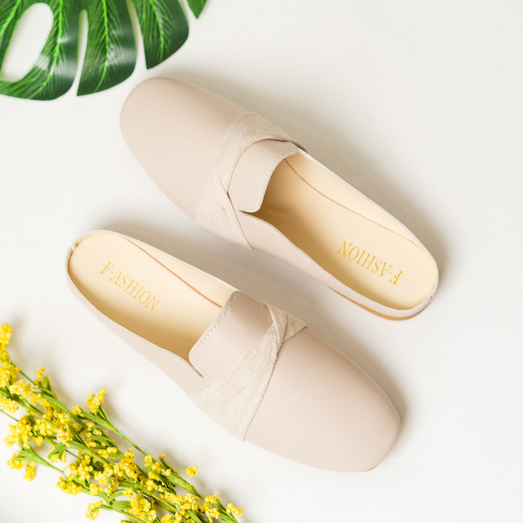 Sendal Perempuan Cream Simple Import Sandal Wanita Slip On Fashionable Woman Casual Flat Shoes SD-109