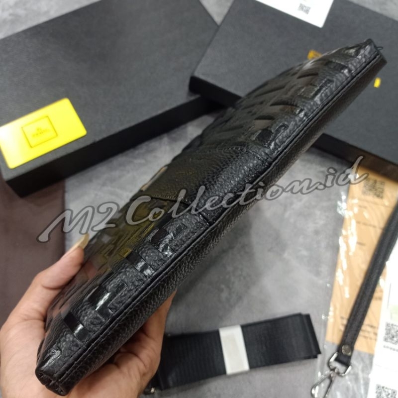 Clutch Fendi Leather Embos Tas Tangan Kulit Asli Import