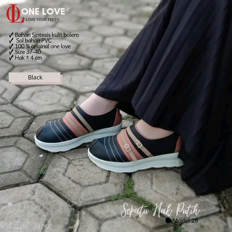 SEPATU NAK PUTIH||ONE LOVE||BLACK