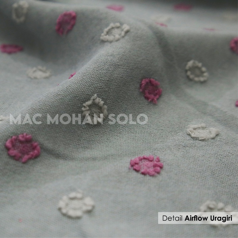 [NEW ARRIVAL] CRINKLE AIRFLOW DOTTY TWOTONE MOTIF TERBARU KRINKLE URGIRI DUA WARNA URAGIRI BLACK KAIN AIRFLOW KRINKEL TERBARU DAN TERMURAH PER 0.5M BY MACMOHAN