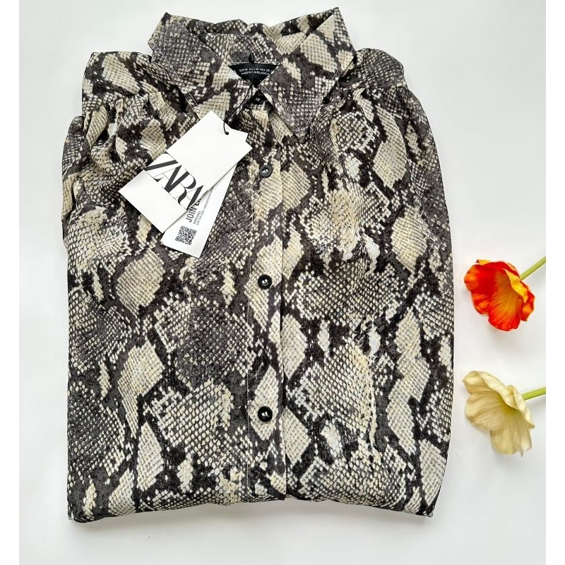 Zrrrrr snake skin blouse