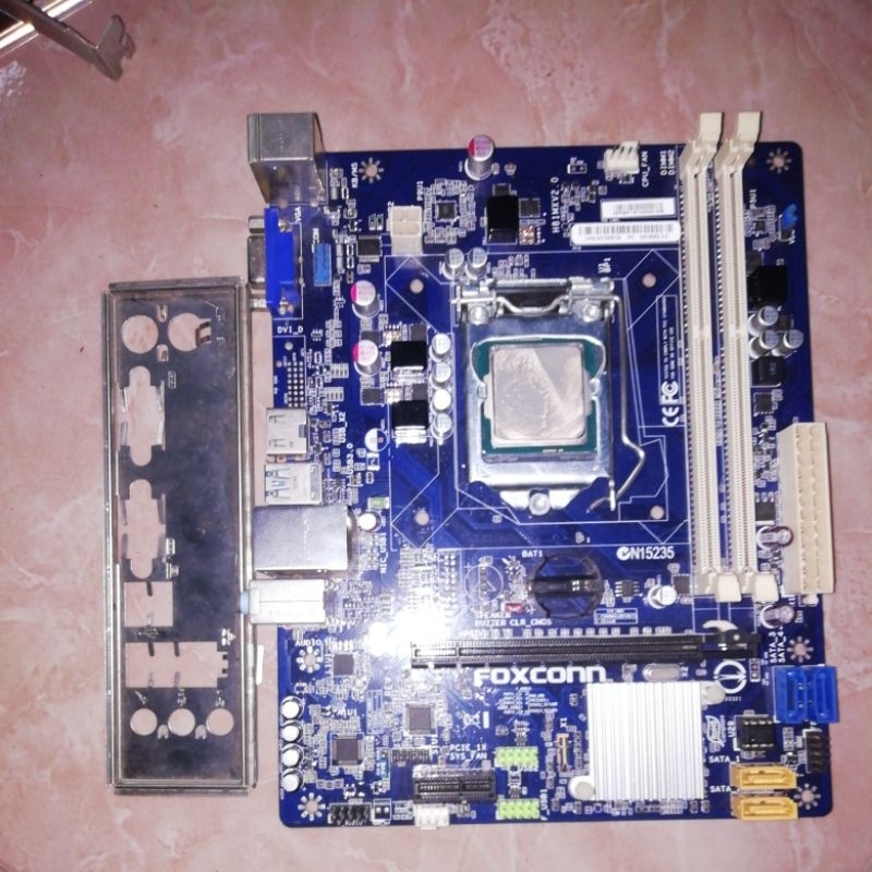 mobo foxconn  H81MXV2.0 proci G3240