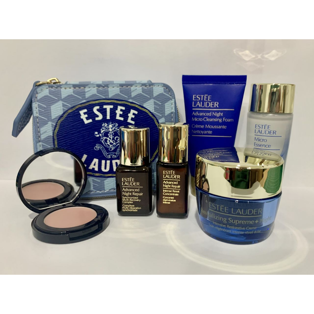 Estee Lauder Deluxe Skincare Set