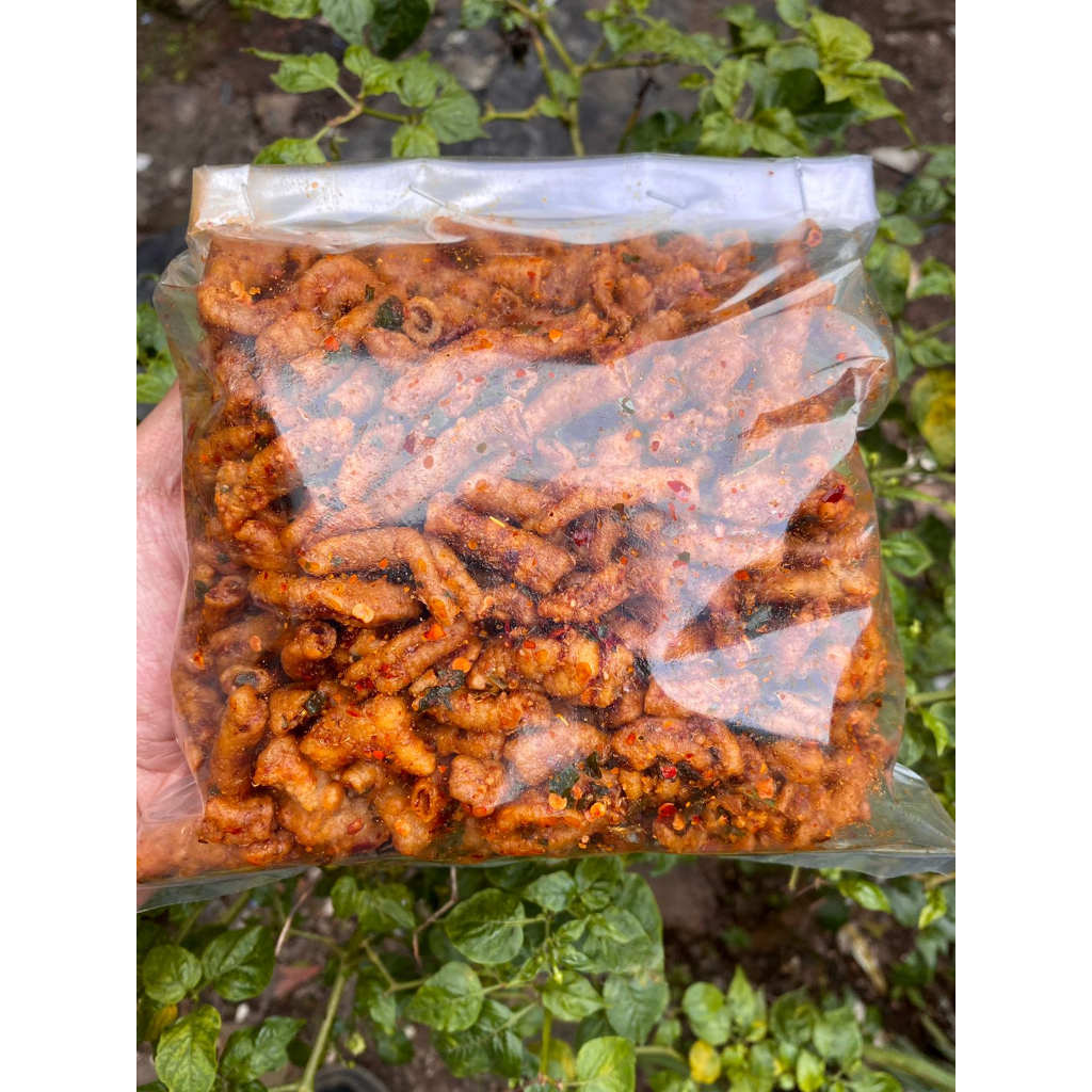 

Keripik Usus Pedas Daun Jeruk 1kg
