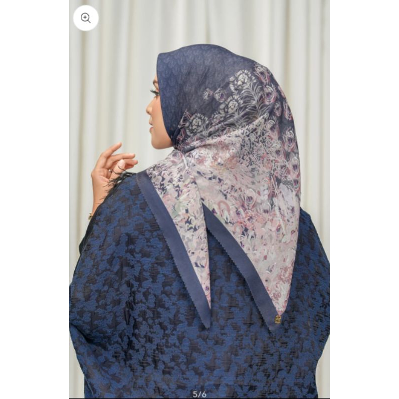 The Ederra 2.0 Square Galaxy