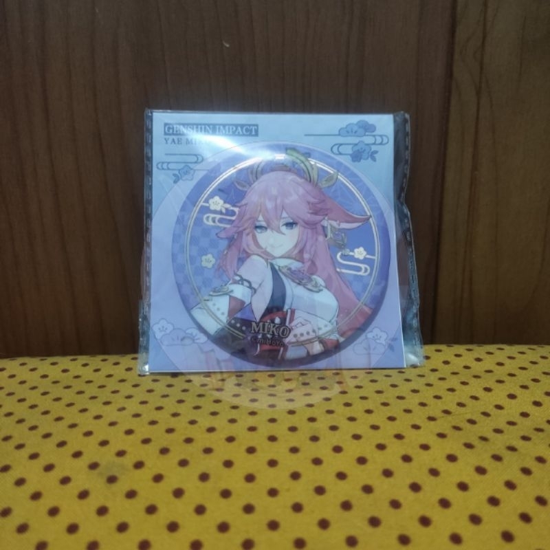 Yae Miko Genshin Impact Badge