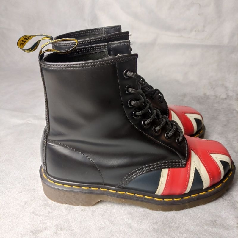 dr martens union jack