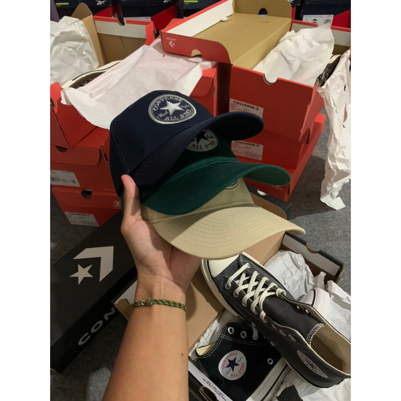 Caps Converse