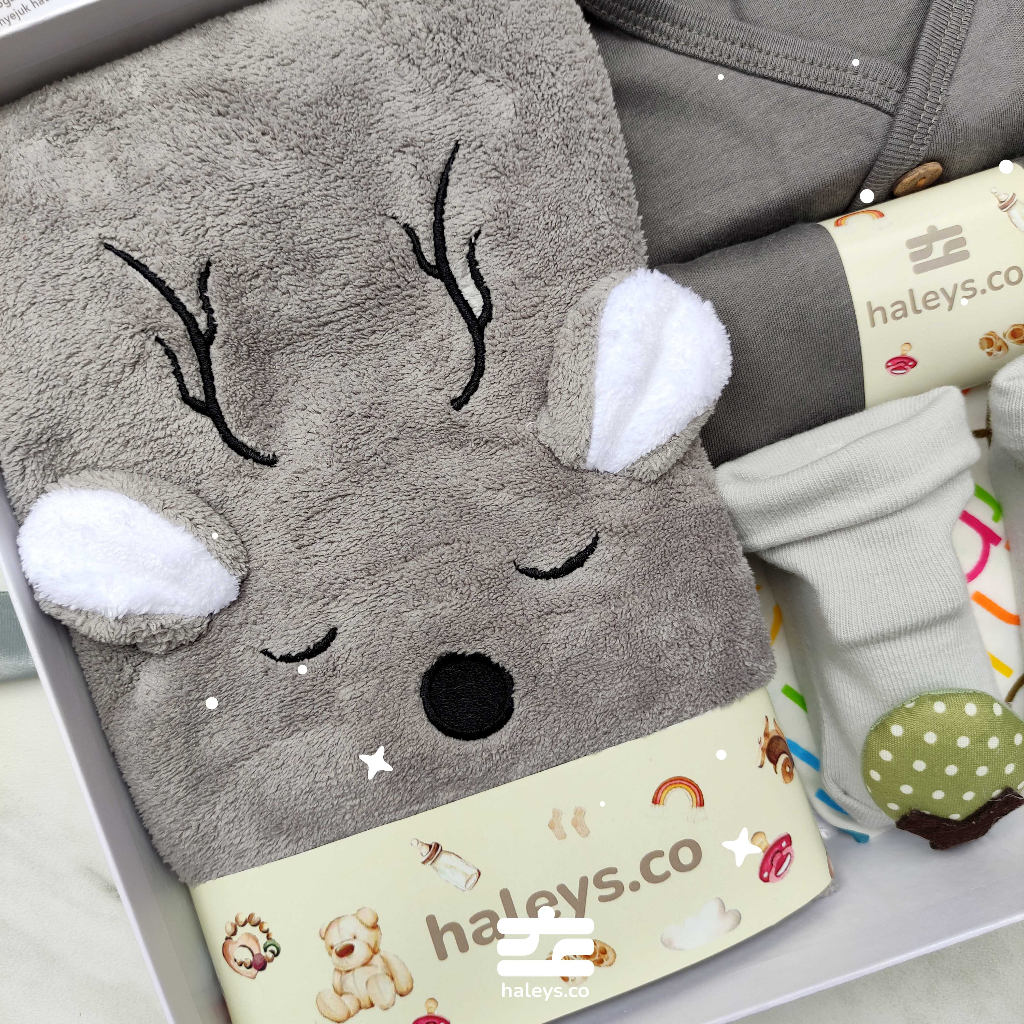 Haleys.co | Charcoal Grey Boys/Girl Baby Hampers 0-12 months/ Hampers bayi newborn/ Kado bayi/ Babyboy Gift / Kado Lahiran / Giftbox / Kado Bayi Perempuan / Girl Hampers baby / Kado bayi laki laki / Haleys.co