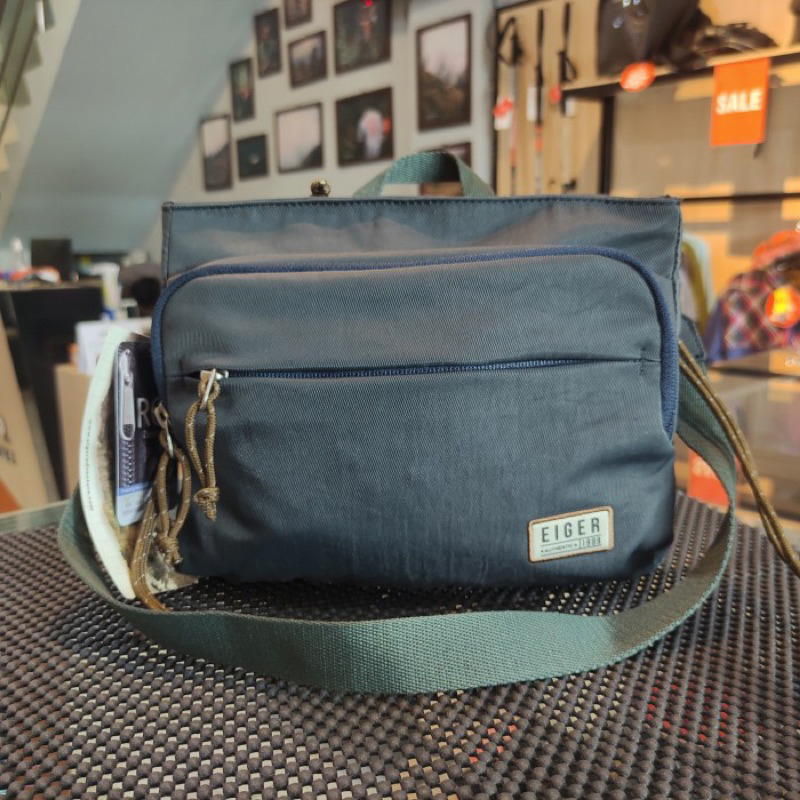 TAS SELEMPANG EIGER1989 FIORA SACOCHE BAG - NAVY