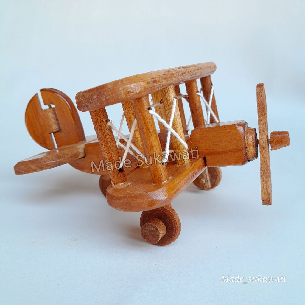 Miniatur Kayu mobil kendaraan becak pesawat helikopter motor mini kerajinan handmade Bali