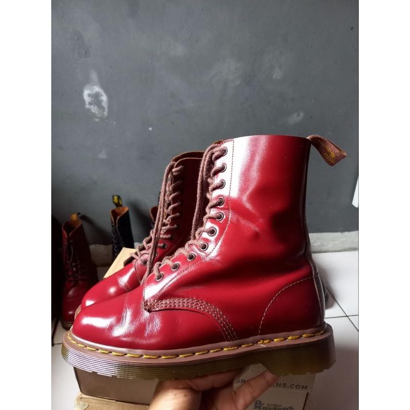 Dr. Martens - 1490 Vintage Oxblood