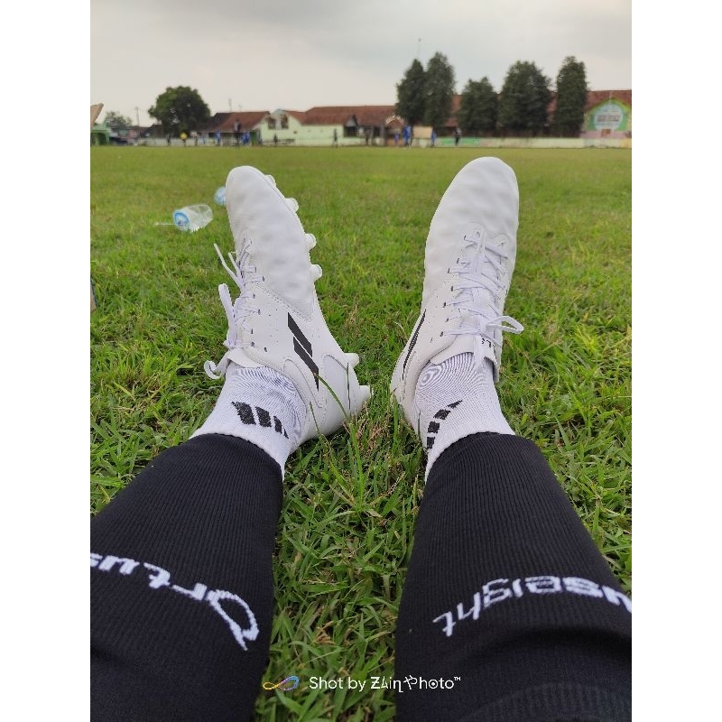 Mills Triton sabre size 39