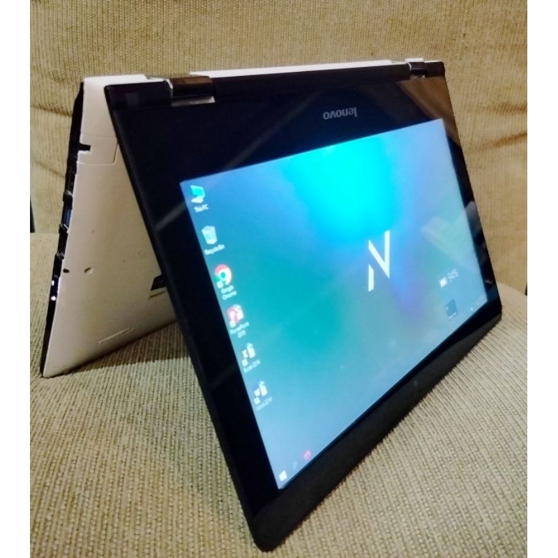 laptop notebook netbook second seken bekas murah lenovo yoga 300 11IBR touchscreen