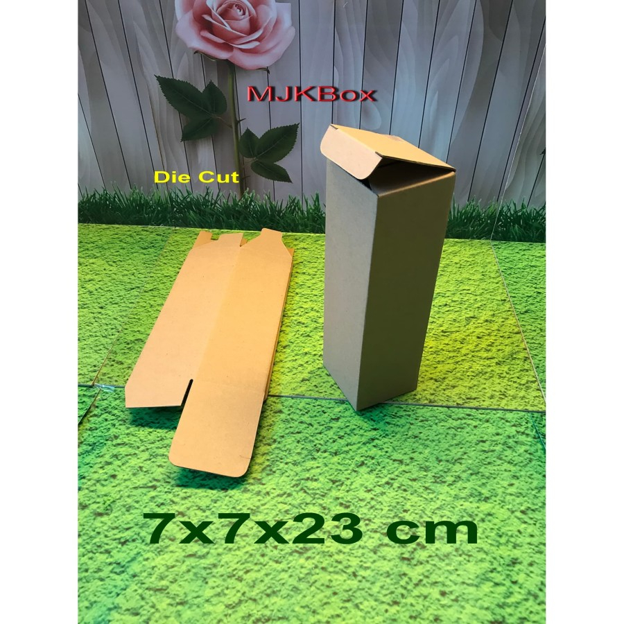 

Kardus Karton Uk. 7x7x23 cm ......packing botol