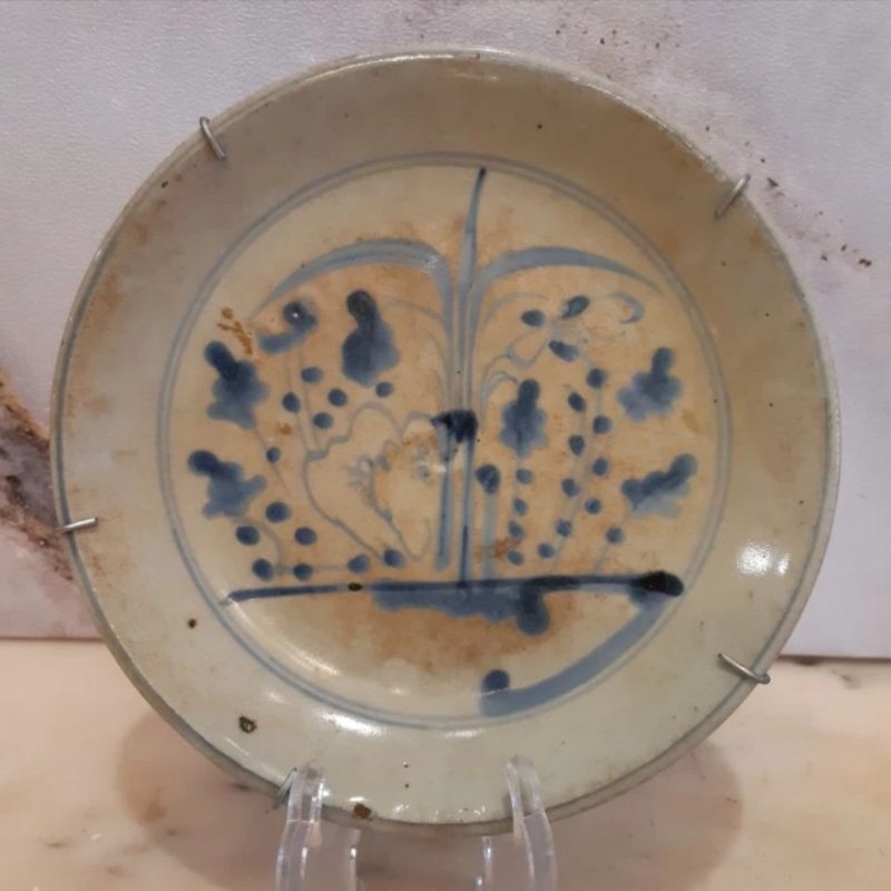 Piring Keramik Tua Antik Motif Padi