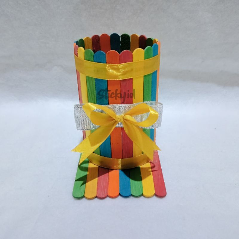 

Prakarya Tempat Pensil dari stik Es krim warna