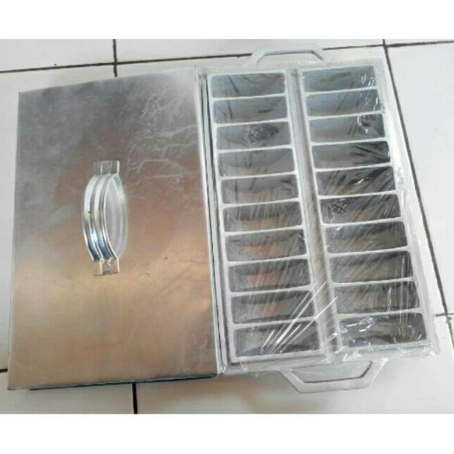 1 set Cetakan Kue  pukis kue pancong  isi  20 Lubang plus 1 sutilan  dan 2 kuas kecil murah