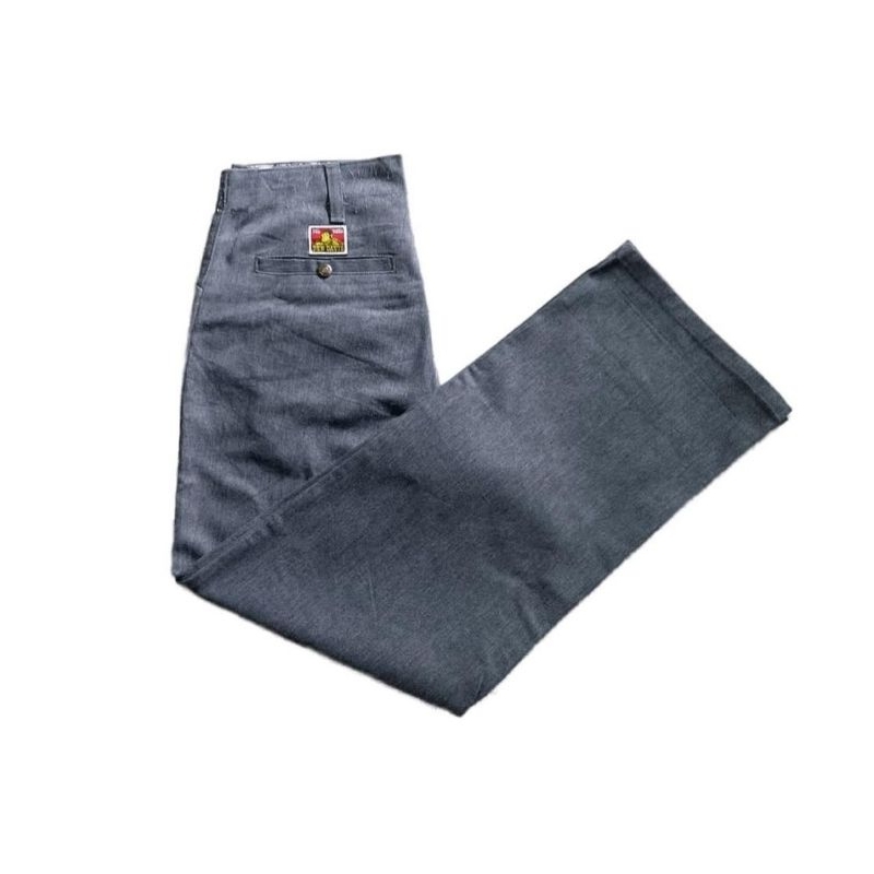 LP BEN DAVIS #readynihez 

Size : 30
waist : 76
length : 104
open leg : 25

harga : 250.000

kondisi