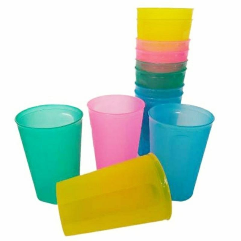 Gelas Plastik