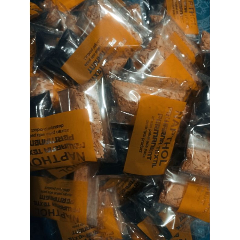 (super hitam)NAPTOL PEWARNA PAKAIAN 100gr grade A super