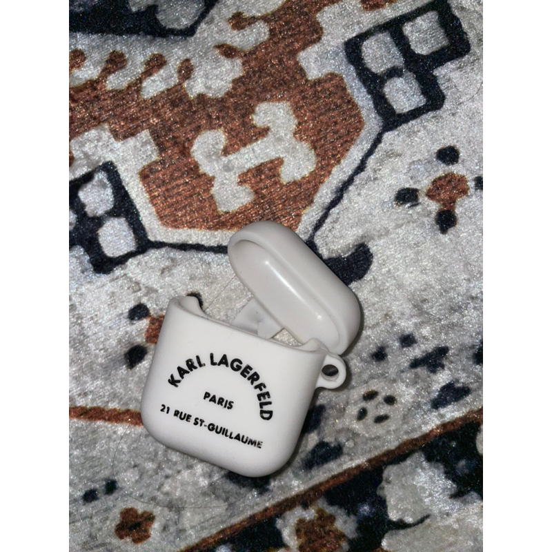 Karl Lagerfeld Airpods Case Original Preloved