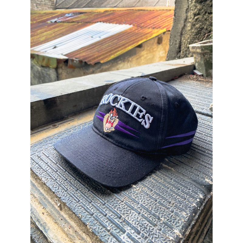 Topi Vintage Colorado Rockies Tazmania Bordir Hat