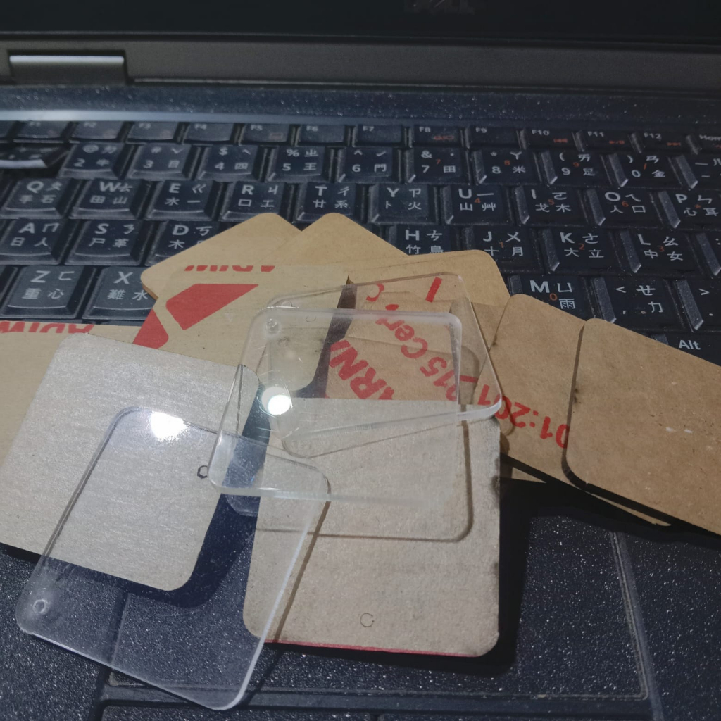 Gantungan Kunci Bulat Bahan Akrilik Berbagai Ukuran