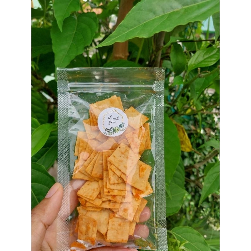 

keripik pangsit daun jeruk pedas asin balado