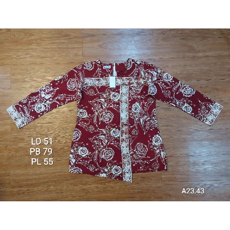 Atasan Batik Wanita A23.43