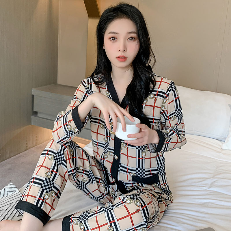 Piyama Wanita Dewasa Model Kancing Depan Mewah Lengan Panjang Celana Panjang Import High Quality Sleepwear