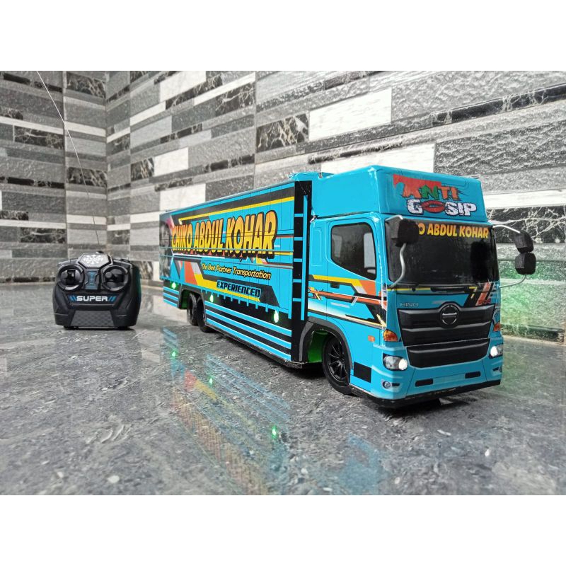 Miniatur TRUK RC custom