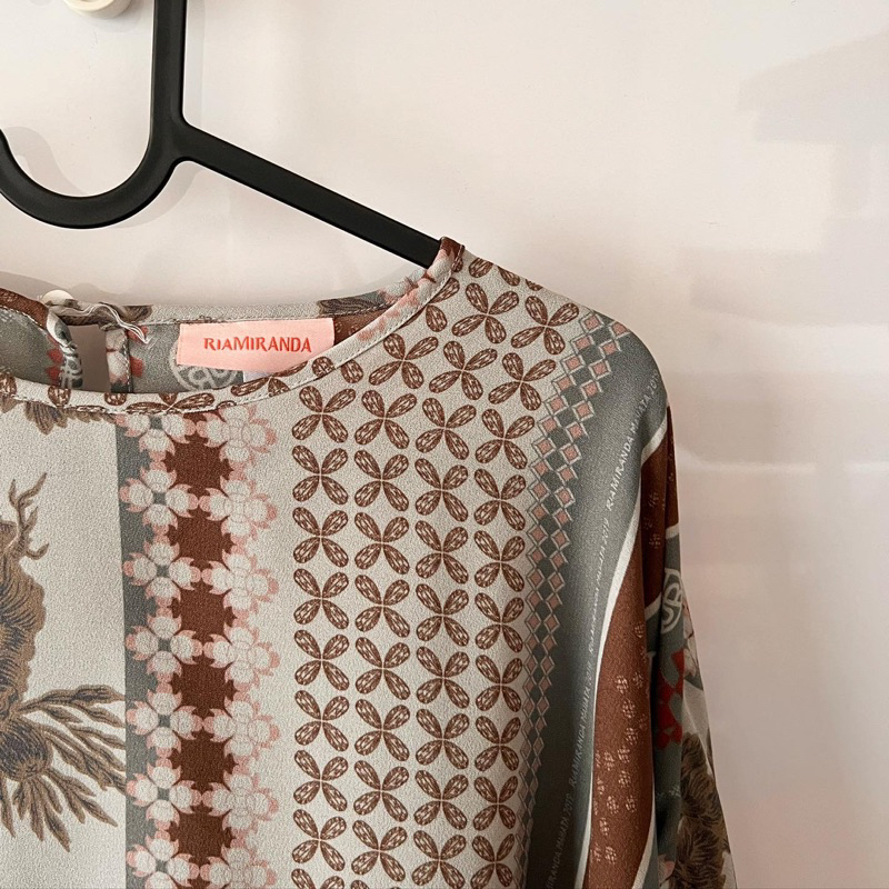 Ria Miranda Plasma Top Blouse