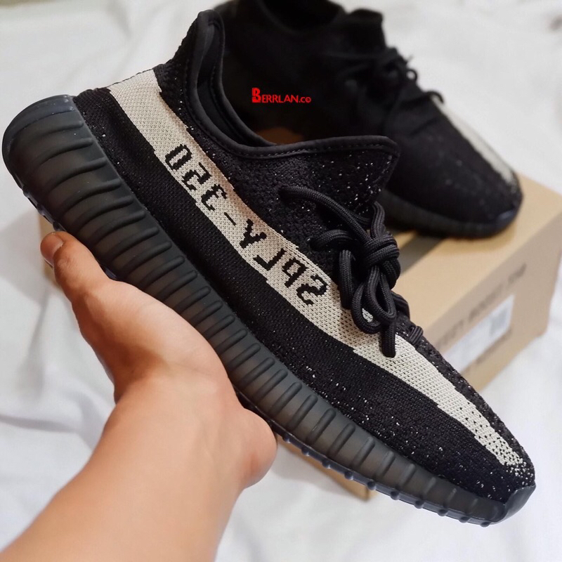 Adidas Yeezy Boost 350 V2 Core Black White Oreo 100% Orginal