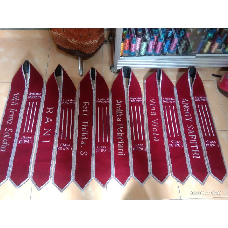 selempang leher  wisuda list pita pakai logo