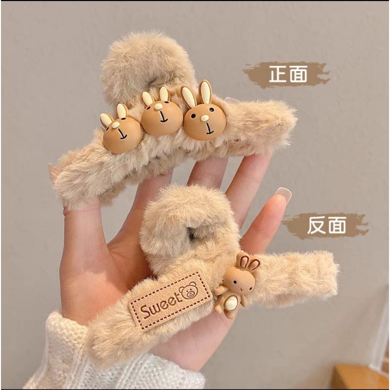 Jepit Rambut Bulu Boneka Korea 12cm Jedai Jumbo Model Bulu Halus Aksesoris Rambut Wanita Snail Rasfur Fluffy Faux Fur Hair Claw Clips