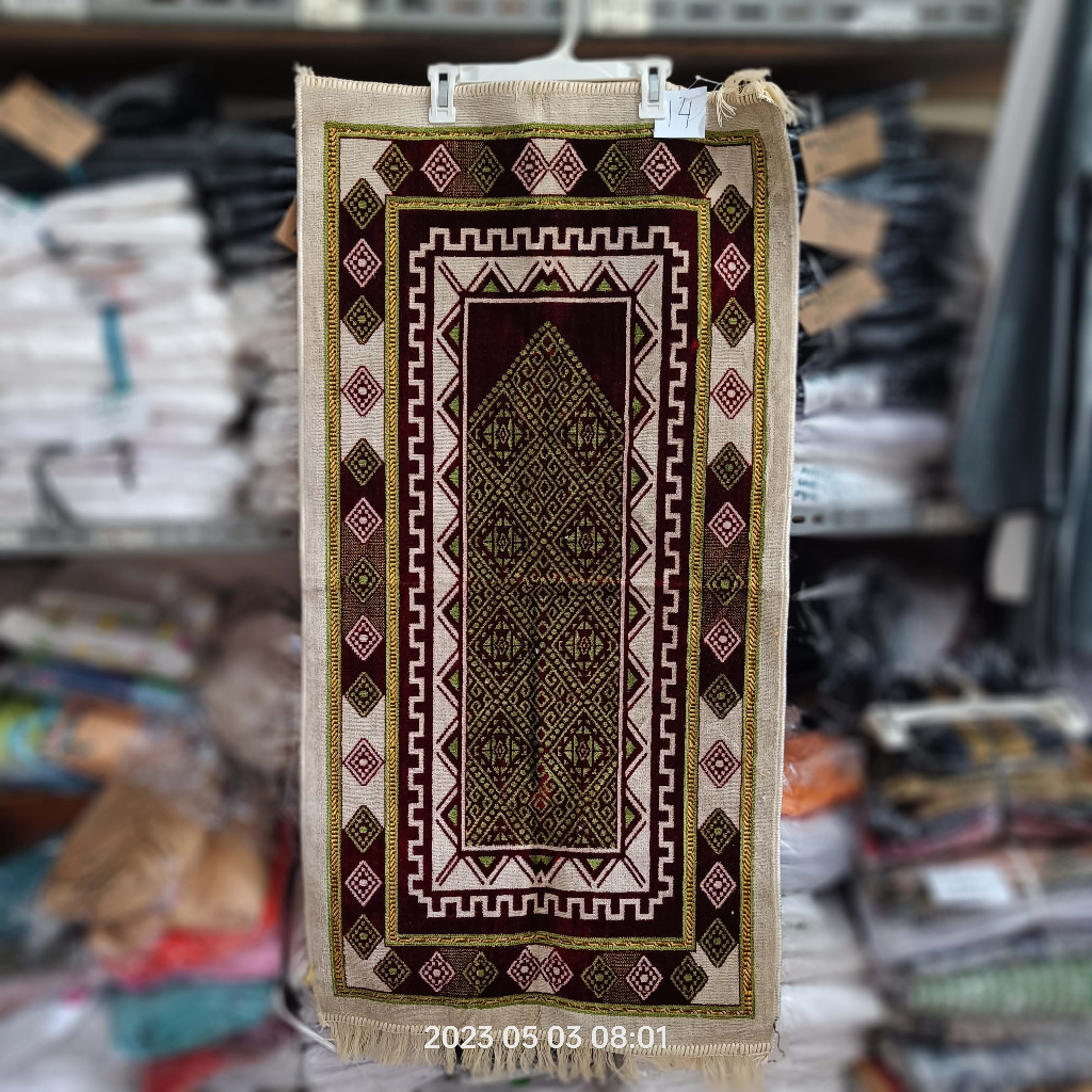 Sajadah Sholat Sedang, Prayer Rug Karishma (Pilih Motif)