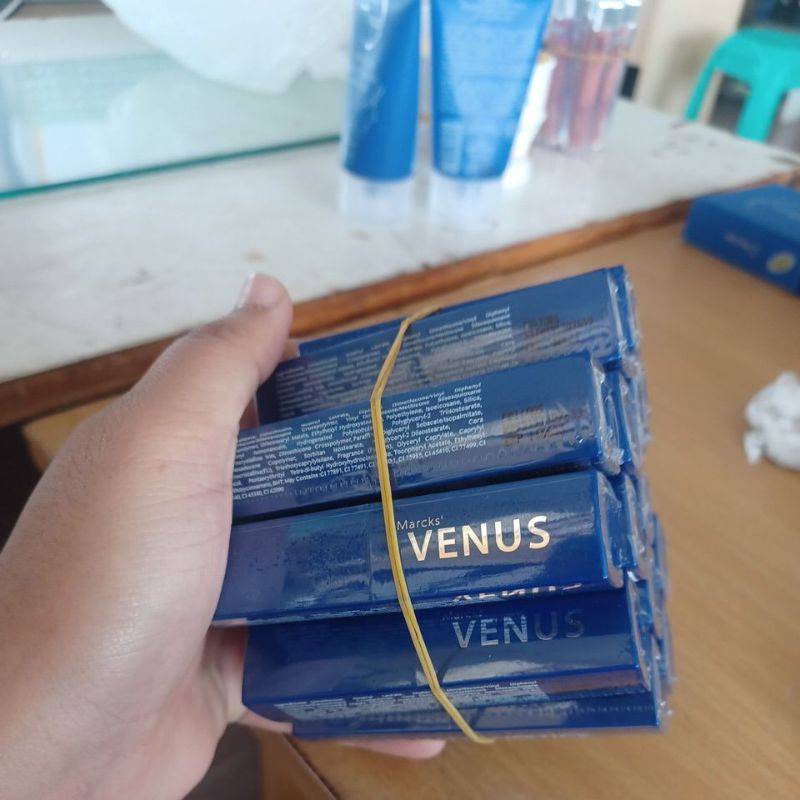 Lipstik Venus Sale