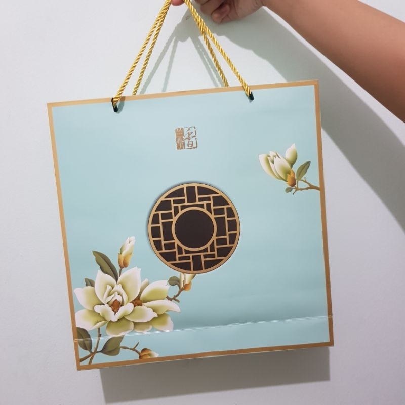 (KK73) Kotak Mooncake Isi 4 Dengan Paperbag