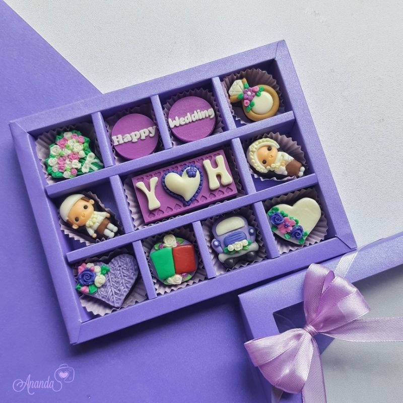 

cokelat gift box happy wedding 12 sekat